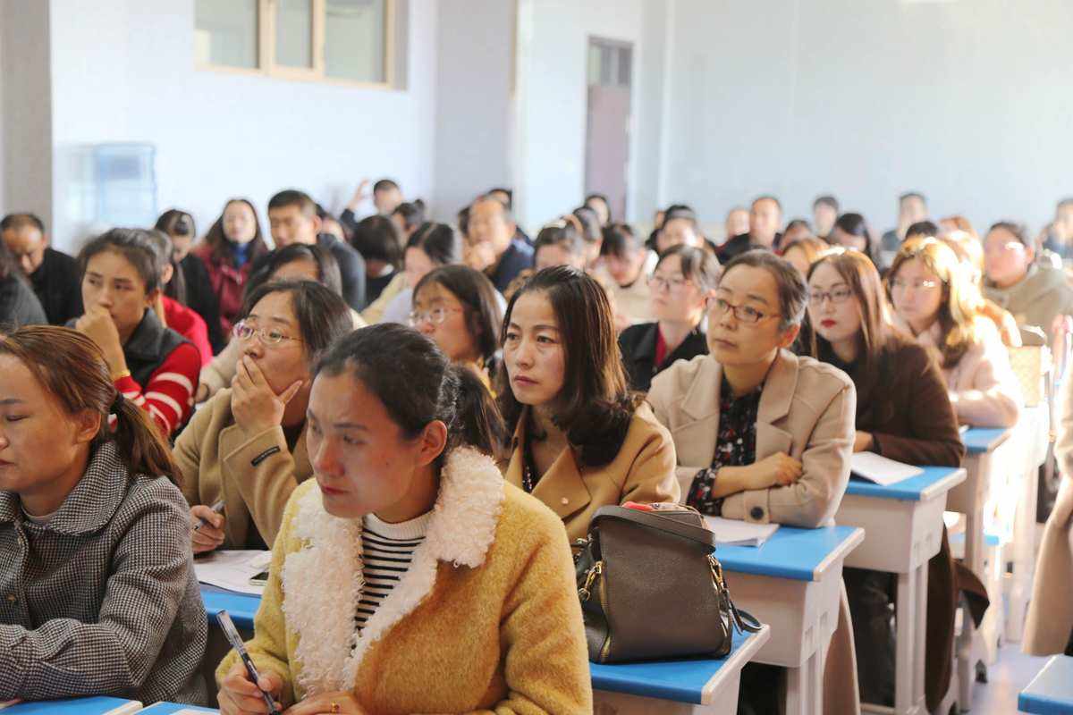 女儿叫父亲耕水田,语言学习，高效方法，提升能力！